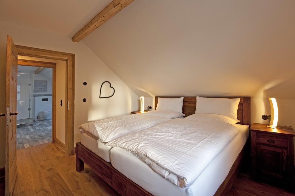 Hotel 1782 "Aussenstelle" Premiumwohnungen - Contactless Self Check-In Remscheid Esterno foto